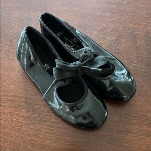 Black Tap Shoes